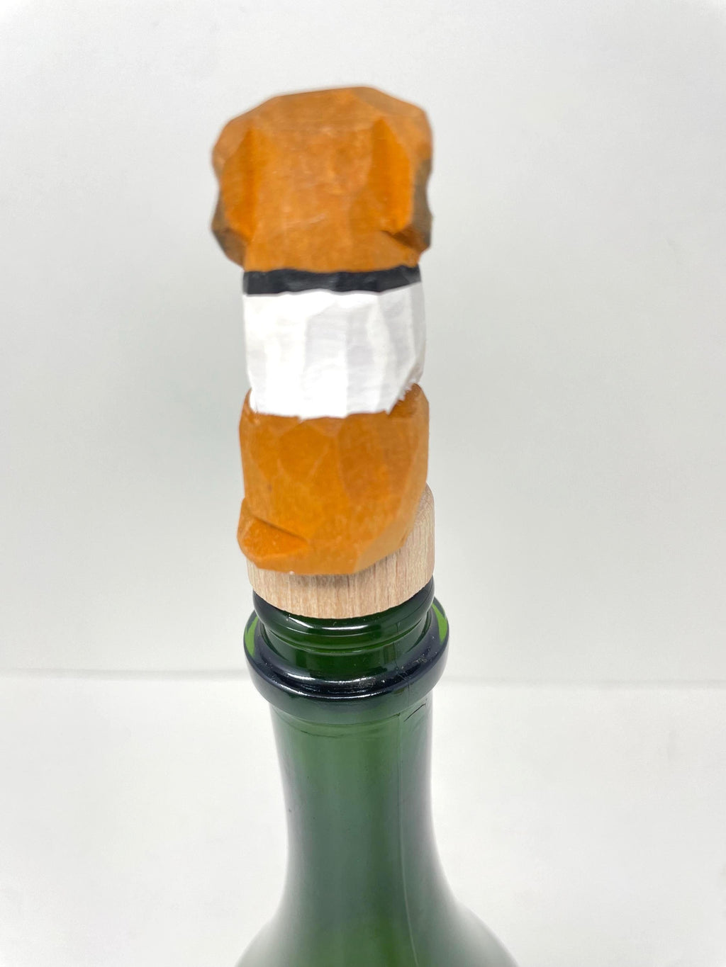 Hand-Carved Wooden St. Bernard Dog Wine Stopper – Rustic Bottle Plug